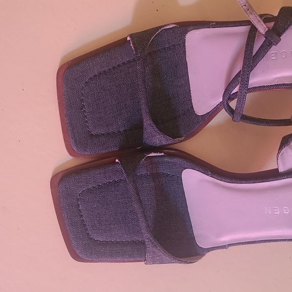 Halogen Denim Women's Sandals - Picture 1 of 2